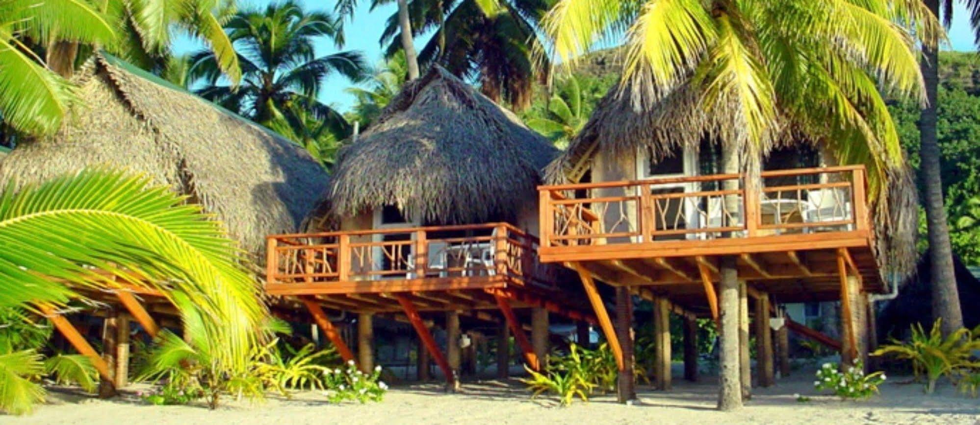 Paradise Cove Lodge Arutanga Exteriör bild